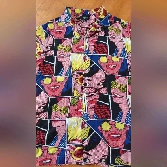 Forever 21 Men's Medium Cosmic Print  Short-sleeved Button Shirt Multicolored - Picture 2 of 6